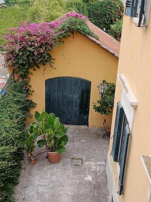 Villa Memena Bari Exterior photo