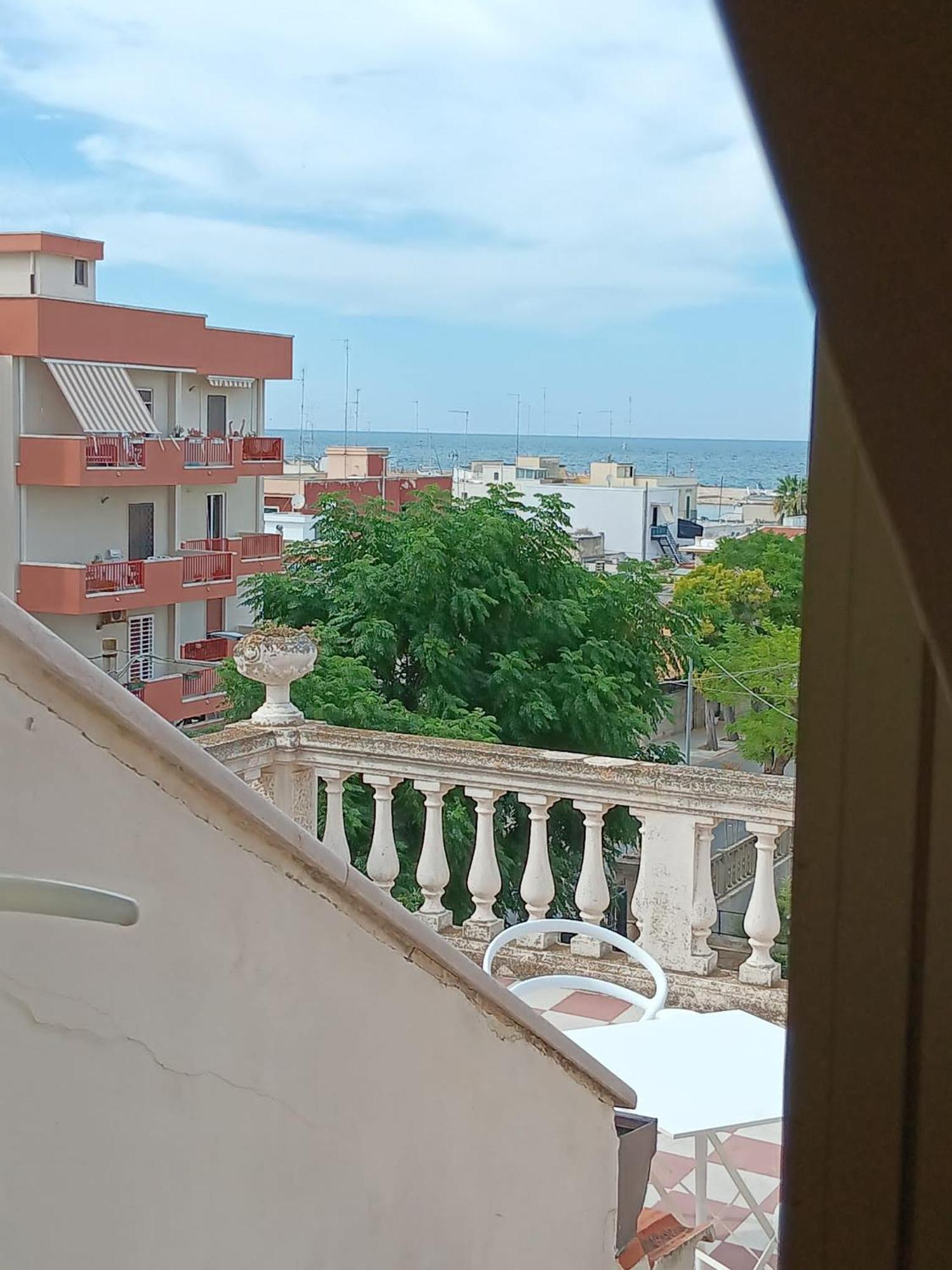 Villa Memena Bari Exterior photo